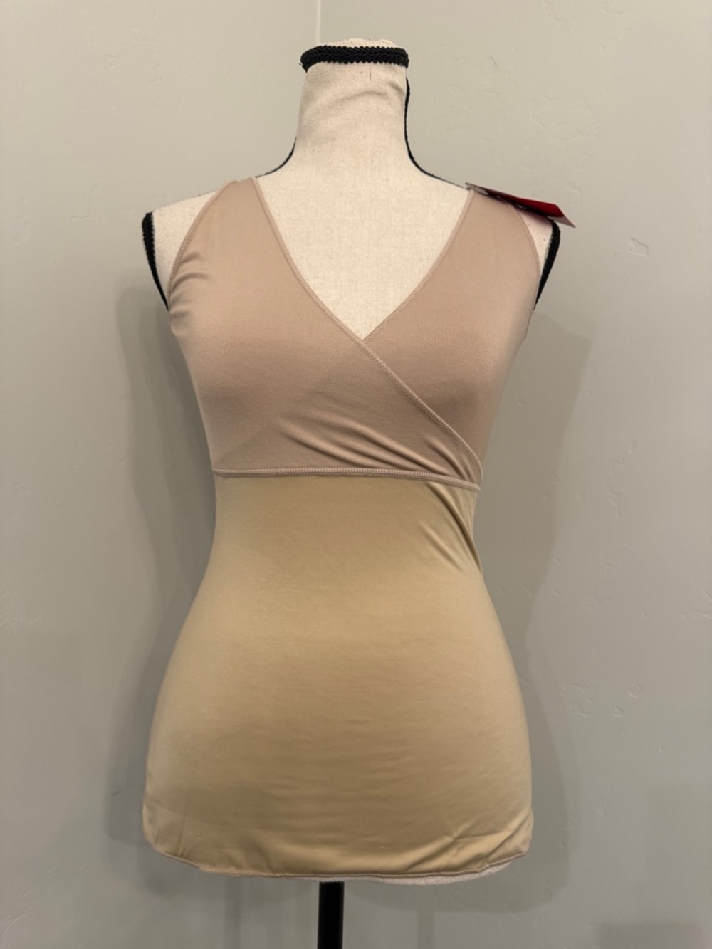 Spanx Cami Medium NWT Nude Shapewear Tank Criss Cross Slimming Control Top